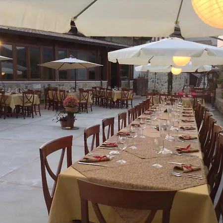 Borgo Patierno Kır Evi