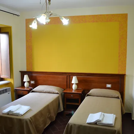 Borgo Patierno Kır Evi