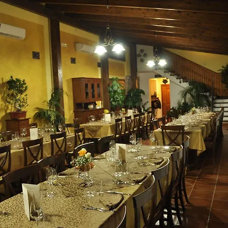 Country house Borgo Patierno *